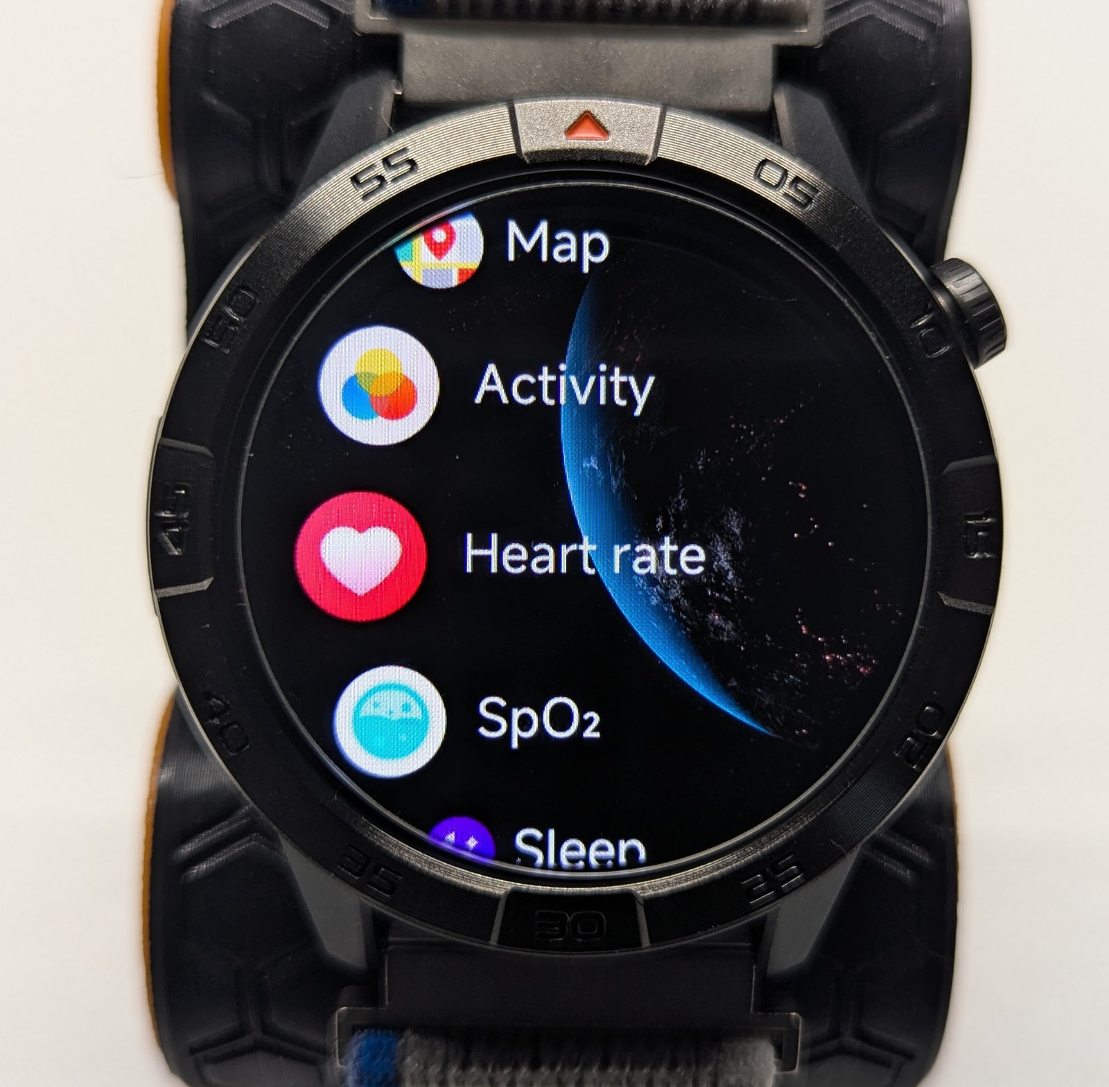 List-style application menu on the AGM Legion Pro
